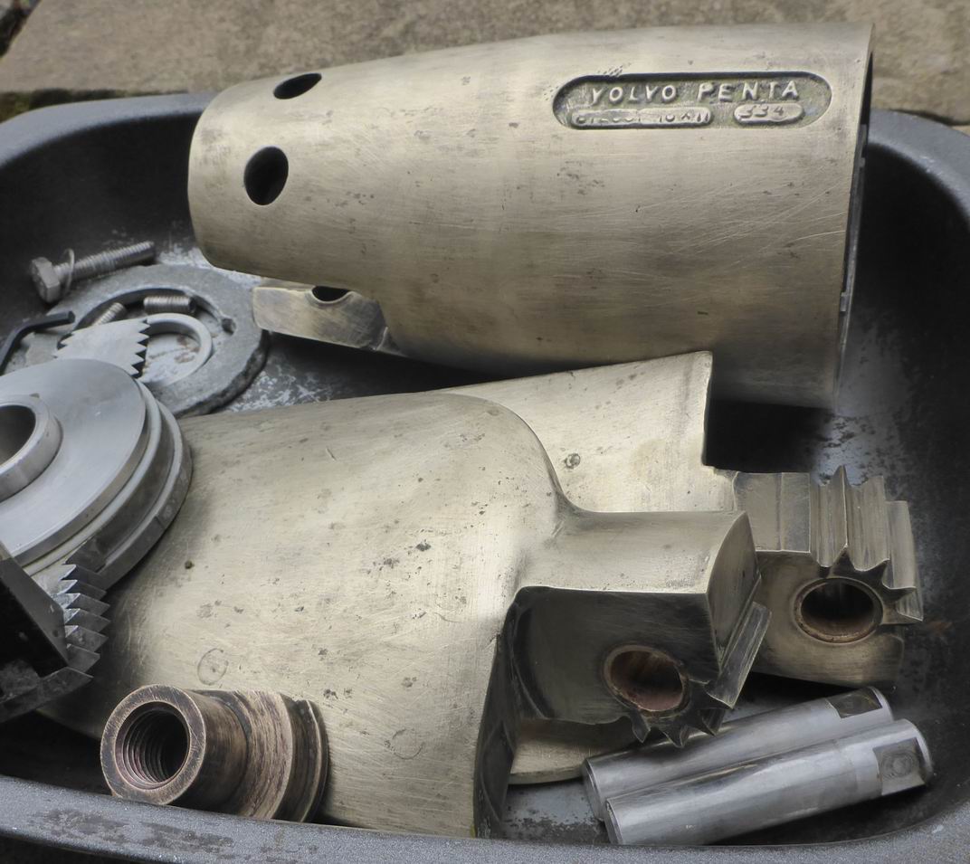 Prop pieces P1030587